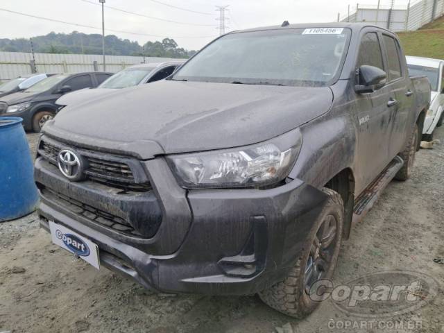 2025 TOYOTA HILUX CD 