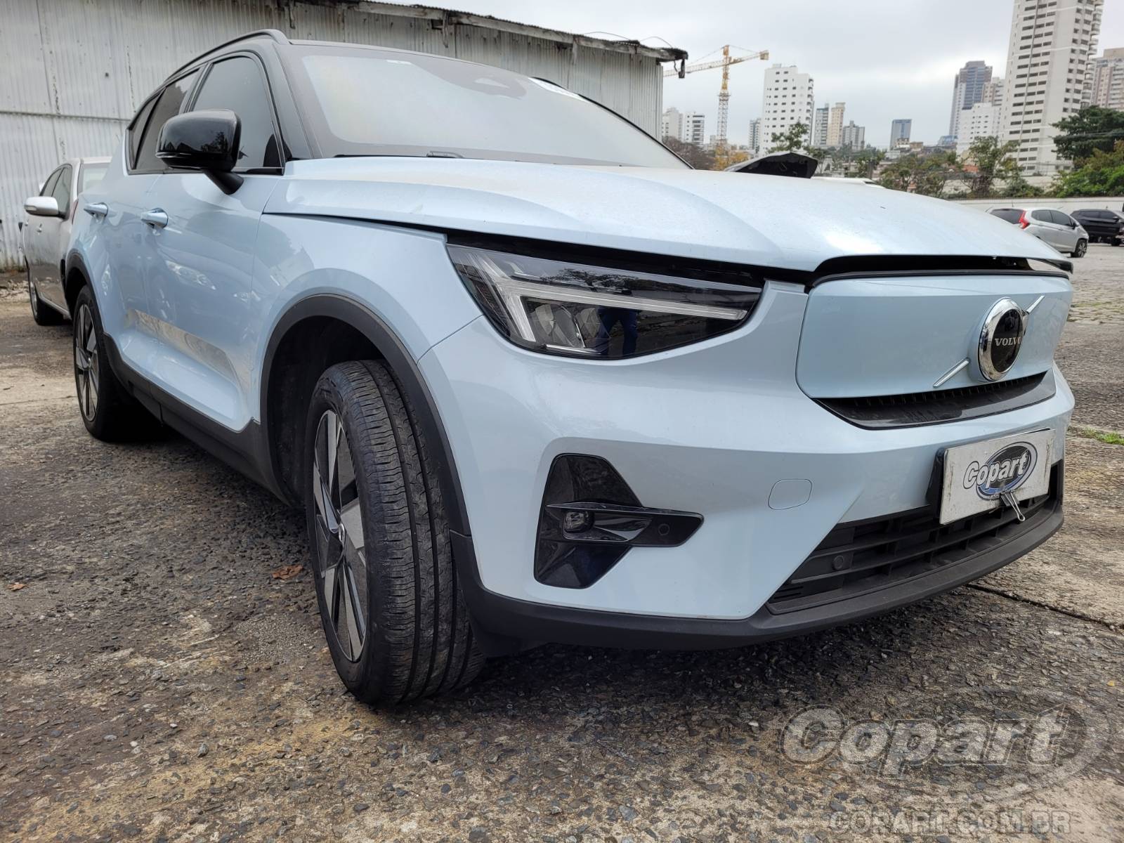 2023 VOLVO XC40 P6 Recharge Eletric Plus AWD 175 kW