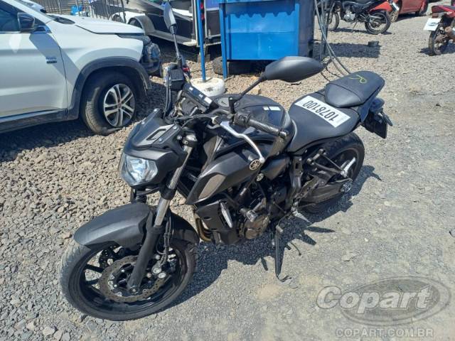 2025 YAMAHA MT-07 