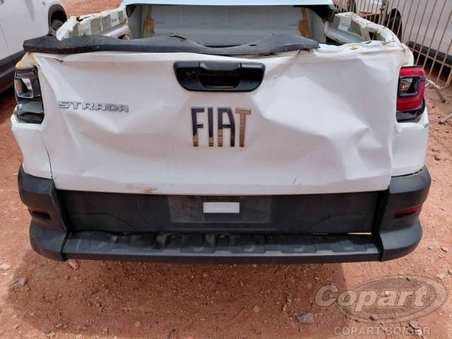 2025 FIAT STRADA 