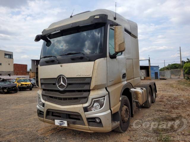 2021 MERCEDES BENZ ACTROS 