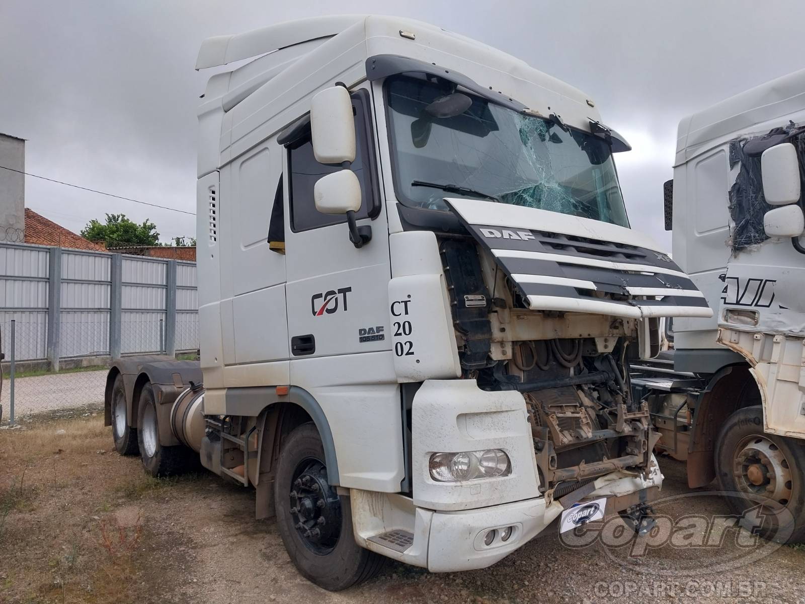 DAF XF105 FTT 510 12.9 I6 2020 Médio Dano