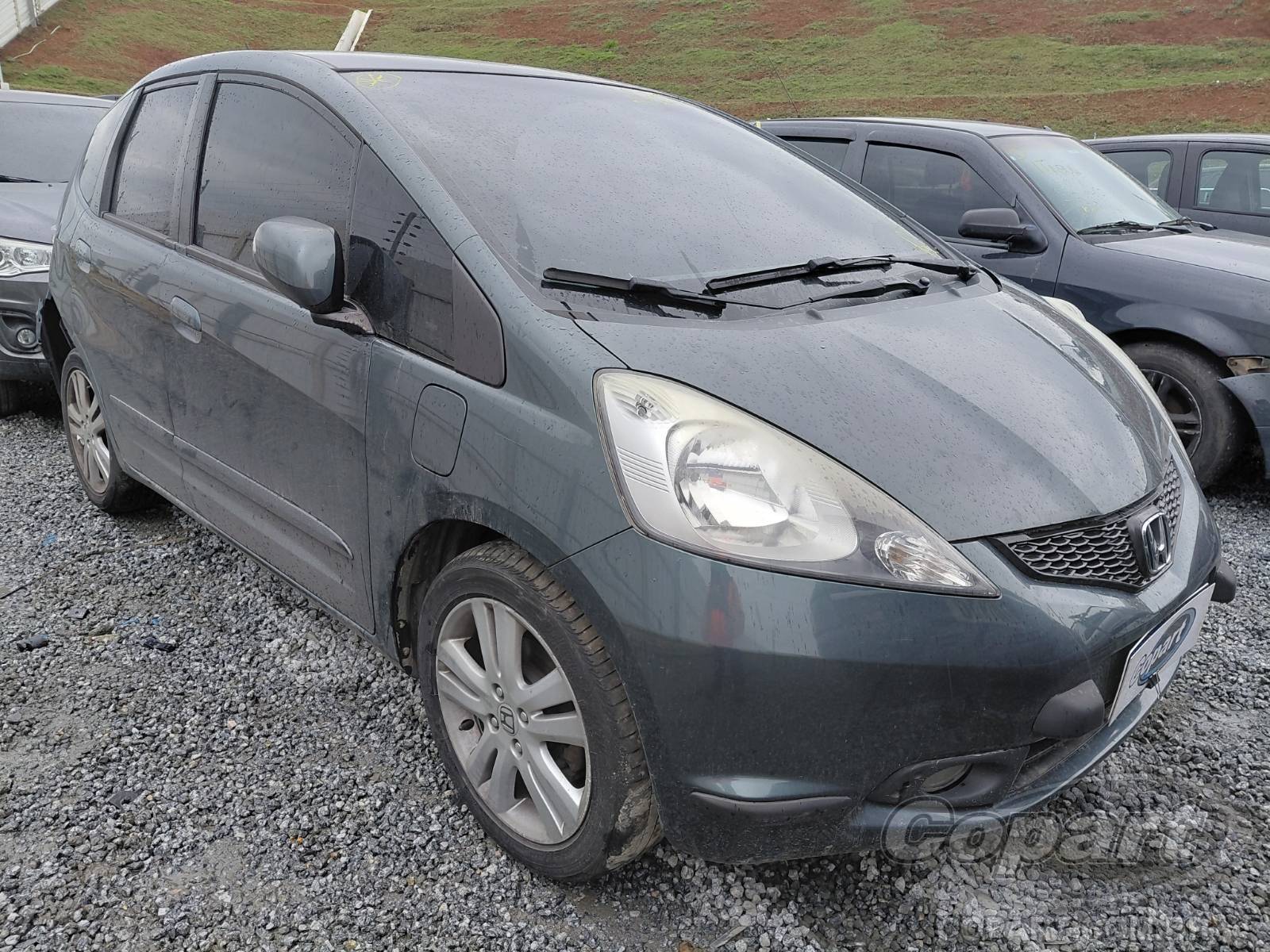 Veículo Honda Fit Honda Fit EX 1.5 16V 2011 Colisão Traseira 2011 em leilão
