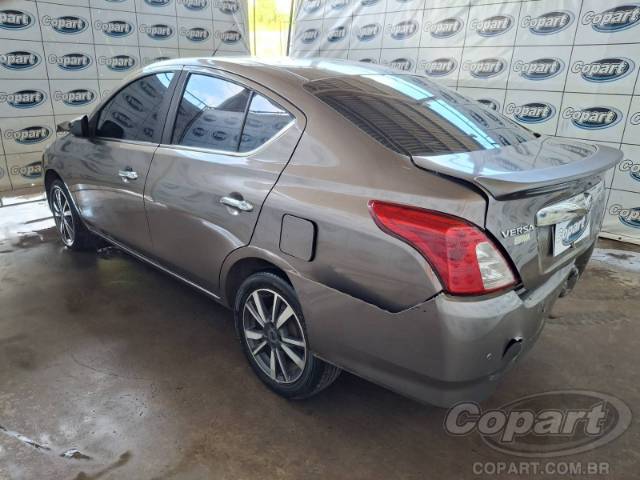 2020 NISSAN VERSA 