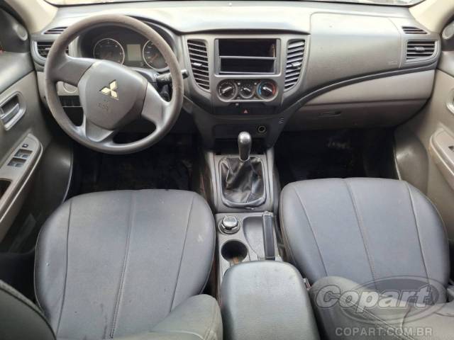 2021 MITSUBISHI L200 TRITON 