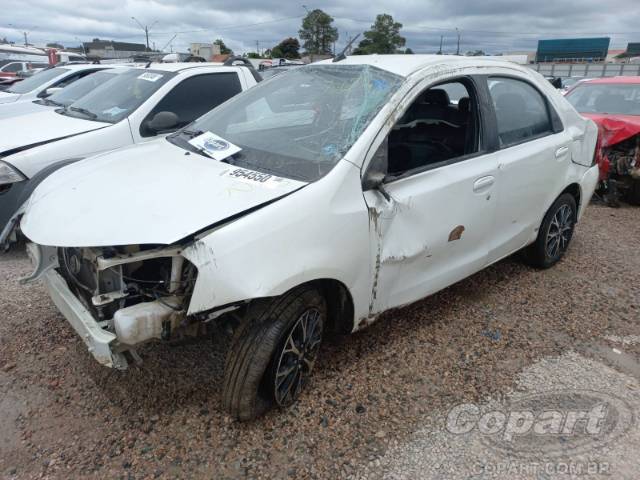 2018 TOYOTA ETIOS SEDA 