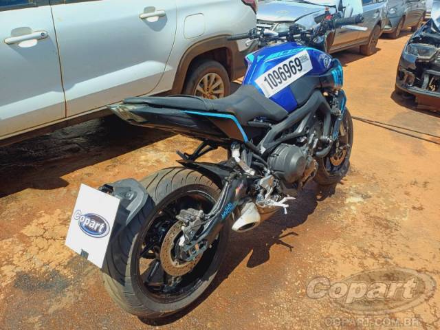 2025 YAMAHA MT-09 