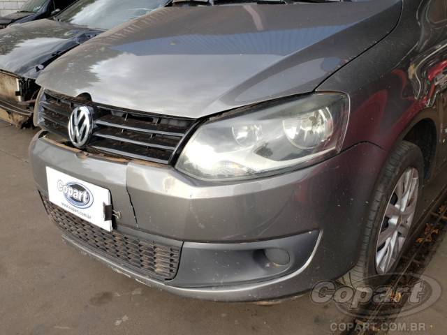 2014 VOLKSWAGEN FOX 