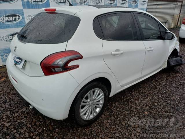2017 PEUGEOT 208 