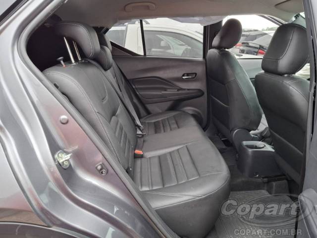 2021 NISSAN KICKS 