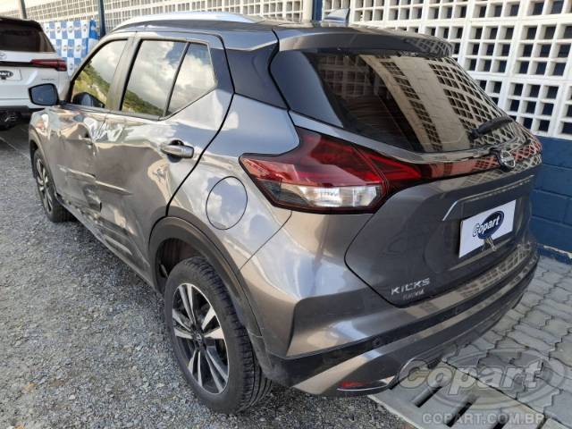 2024 NISSAN KICKS 