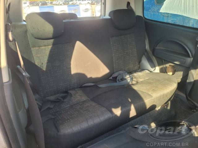2013 FIAT UNO 