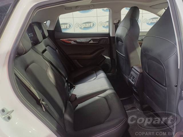 2023 JAC E-J7 