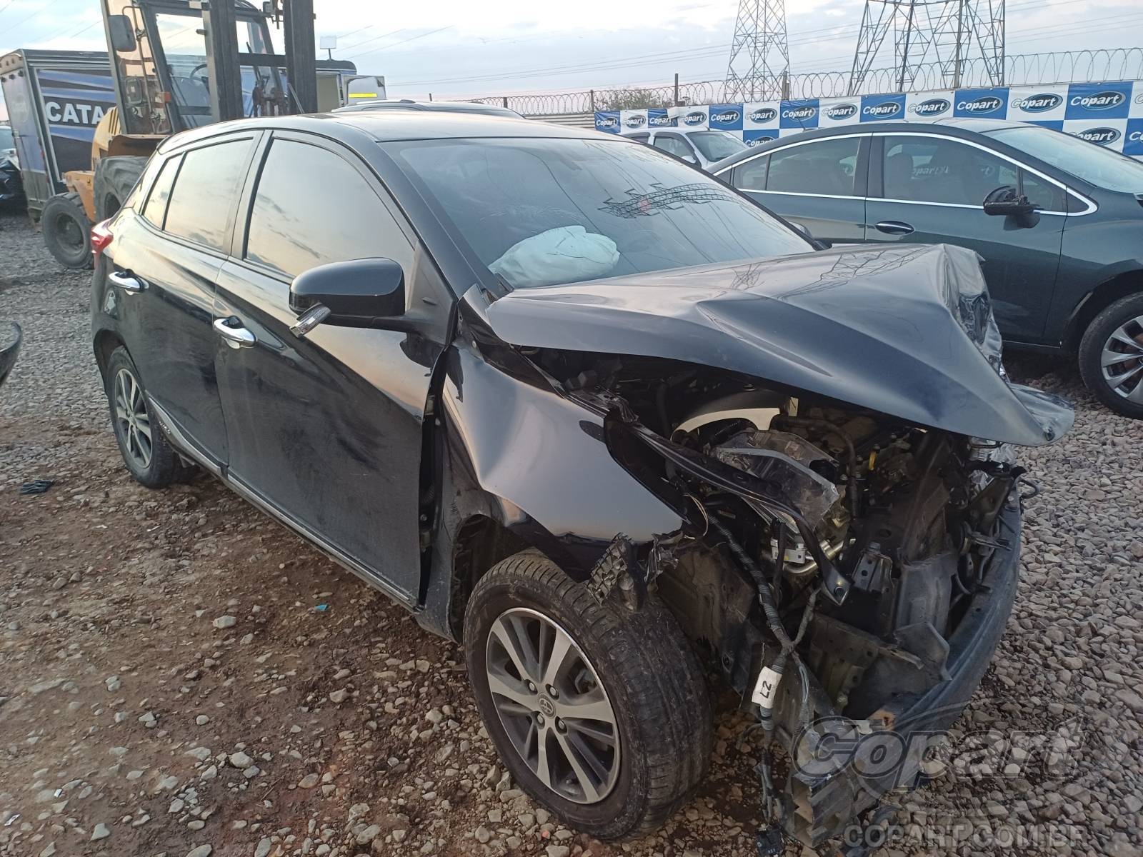 2019 TOYOTA YARIS Yaris XLS CVT 1.5 16V Dual VVT-i