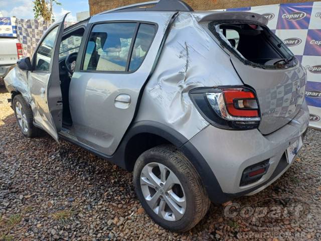 2017 RENAULT SANDERO 