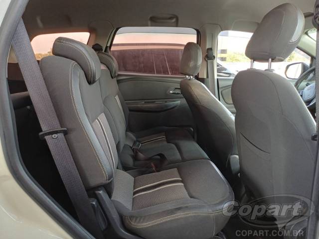 2016 CHEVROLET SPIN 