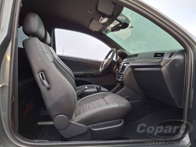 2025 VOLKSWAGEN SAVEIRO CD 