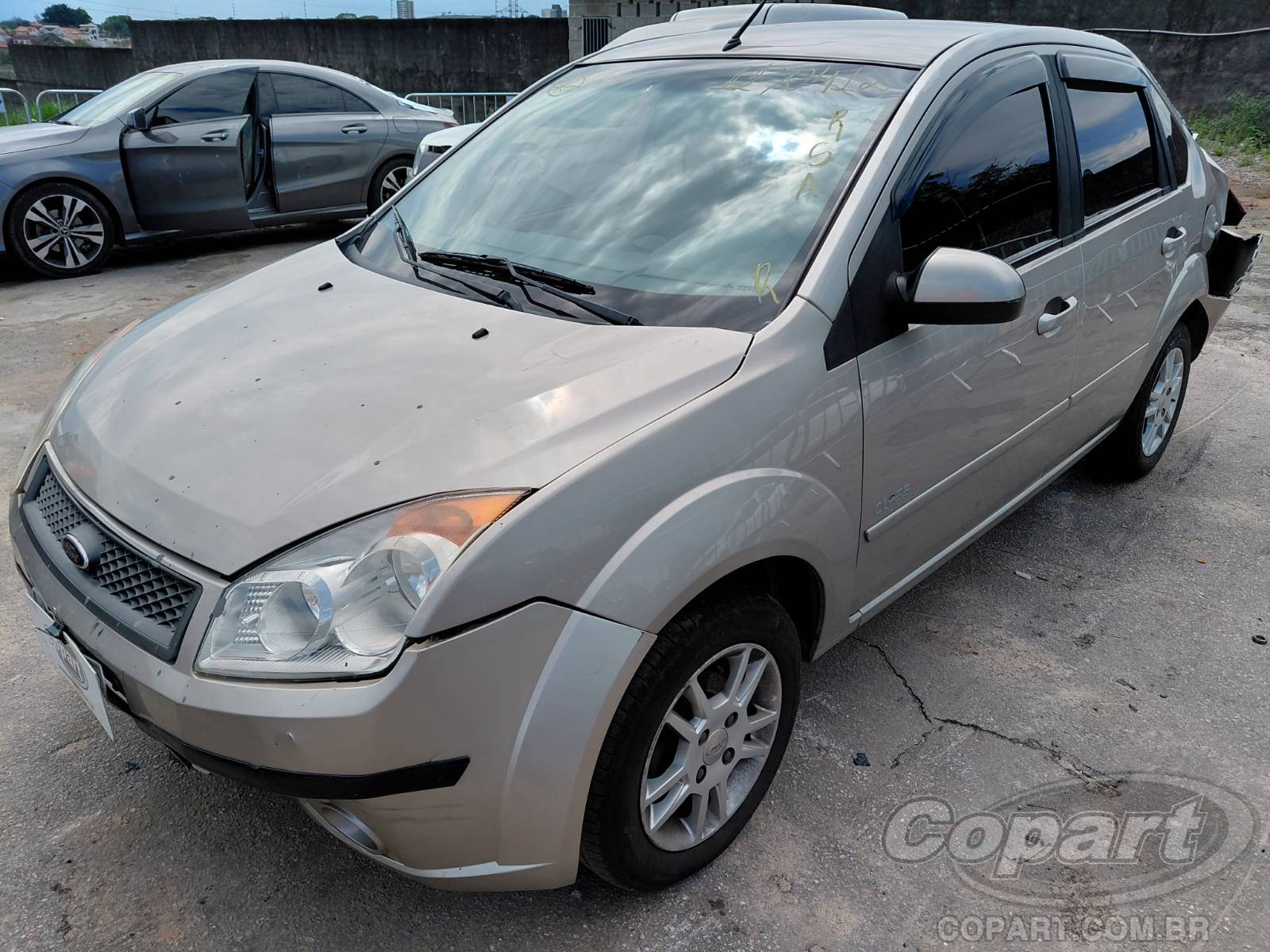Foto 2: 2009 FORD FIESTA SEDAN
