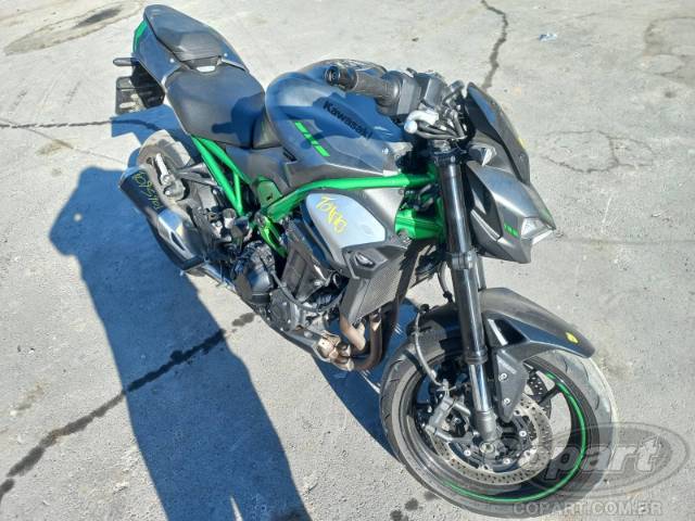 2026 KAWASAKI Z900 