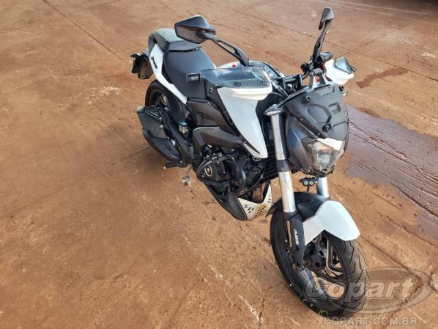 2025 BAJAJ DOMINAR 
