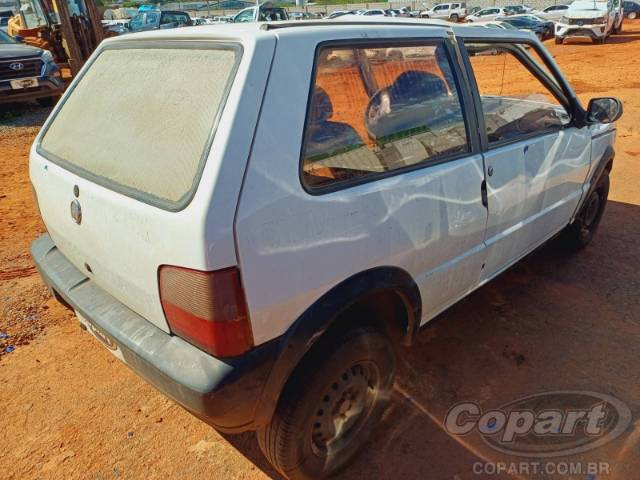 2013 FIAT UNO 