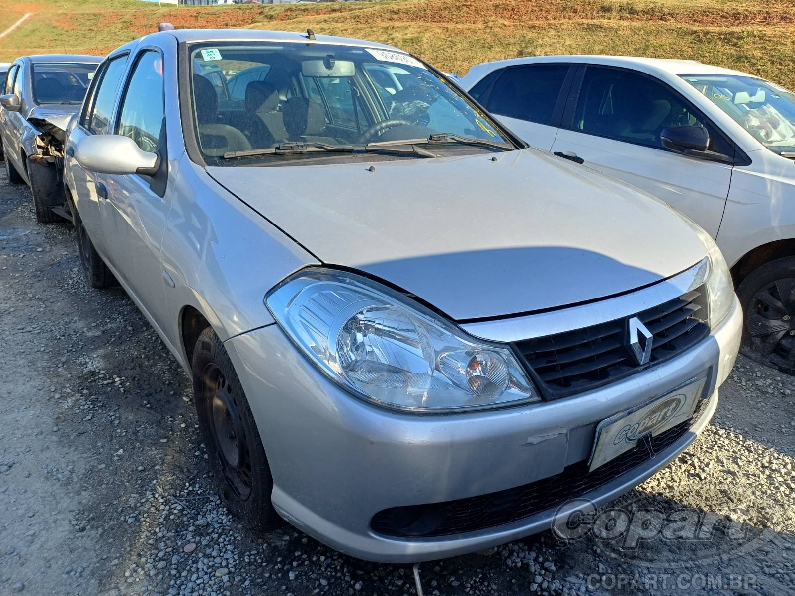 Veículo Renault Symbol Renault Symbol Expression 1.6 Hi-Flex 2010 Colisão Frontal 2010 em leilão