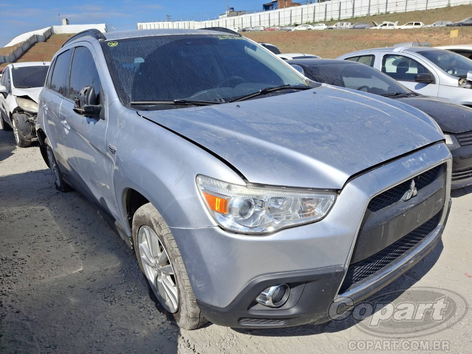 Veículo Mitsubishi ASX 2012 MITSUBISHI ASX ASX 4WD 2.0 16V MIVEC Gasolina 2012 em leilão