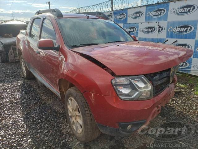 2019 RENAULT DUSTER OROCH 