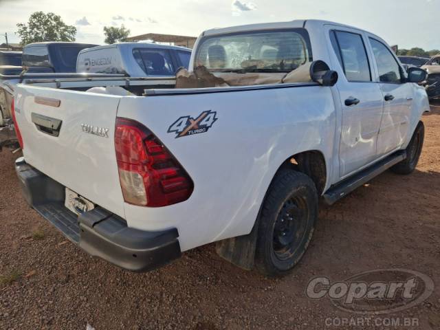 2020 TOYOTA HILUX CD 