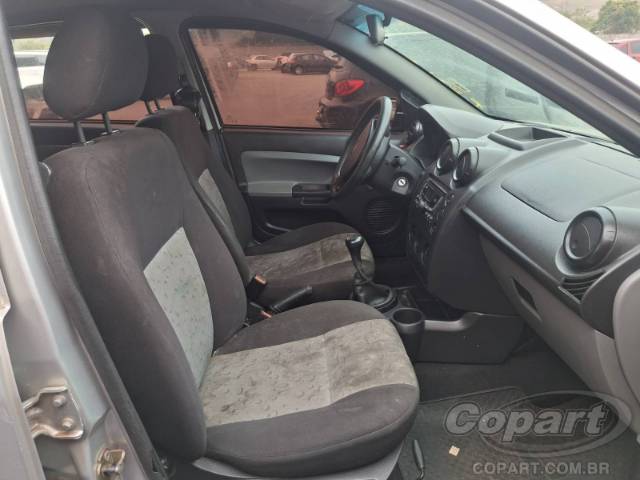 2008 FORD FIESTA 