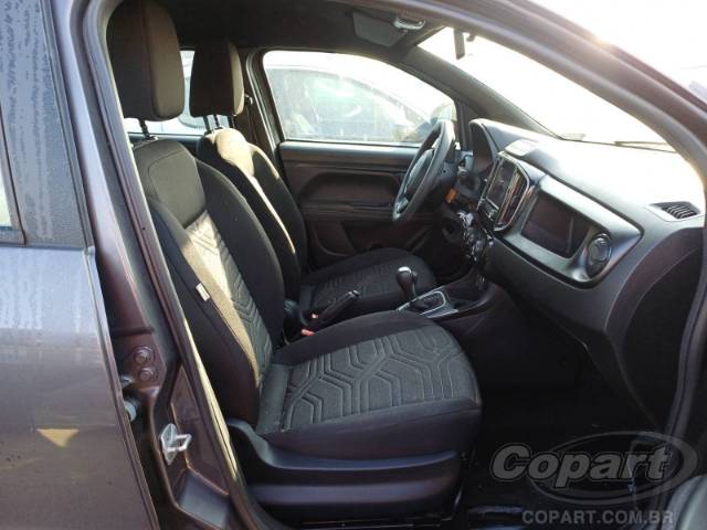 2025 FIAT STRADA CD 