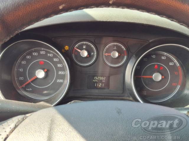 2013 FIAT PUNTO 