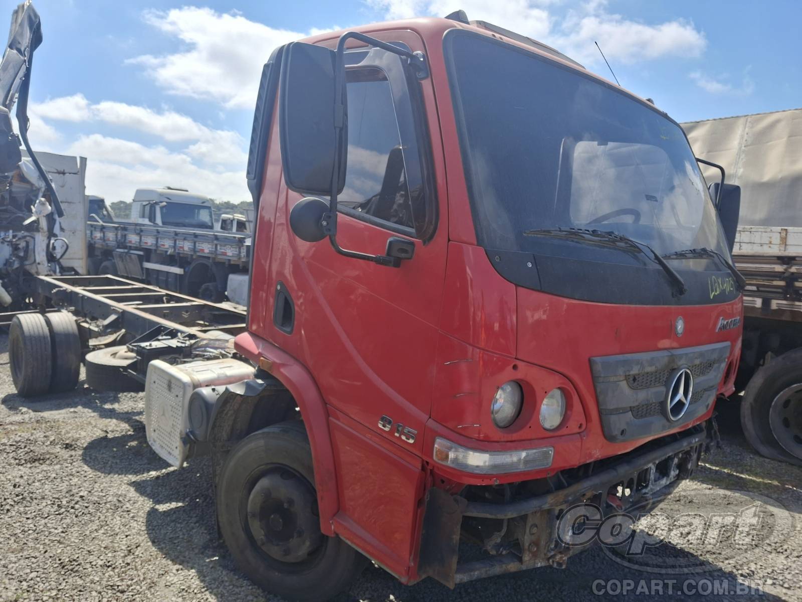 Veículo MERCEDES-BENZ Accelo 2012 MERCEDES BENZ ACCELO 815 Caminhão 2012 em leilão