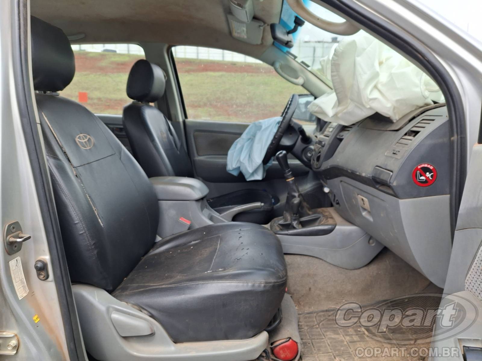 2010 TOYOTA HILUX CD — foto 5 de 14