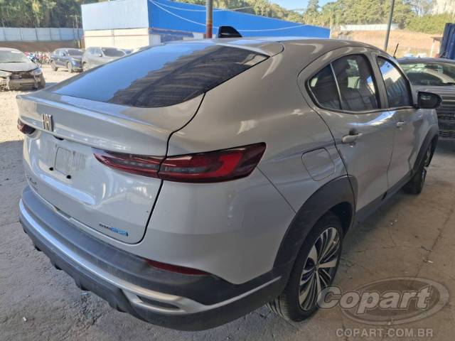 2025 FIAT FASTBACK 