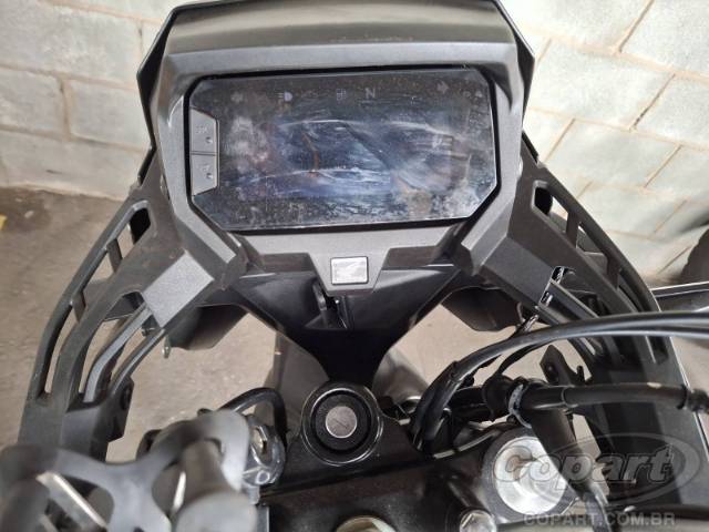 2025 HONDA XRE SAHARA 300 