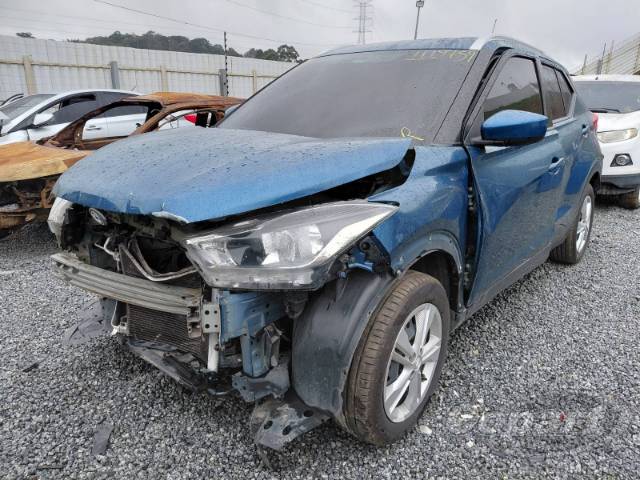 2019 NISSAN KICKS 