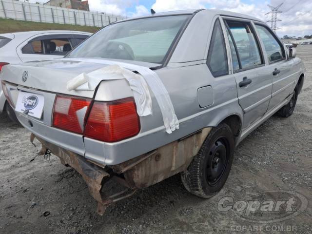 2001 VOLKSWAGEN SANTANA 