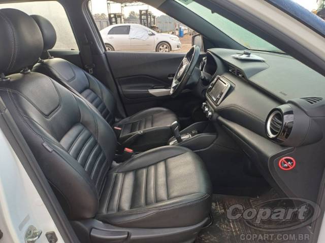 2021 NISSAN KICKS 