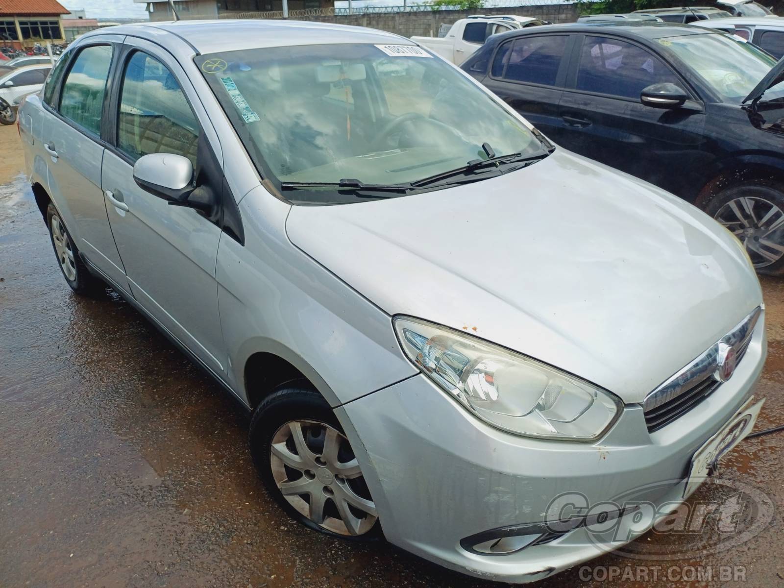 Veículo Fiat Grand Siena FIAT Grand Siena 2013 2013 em leilão