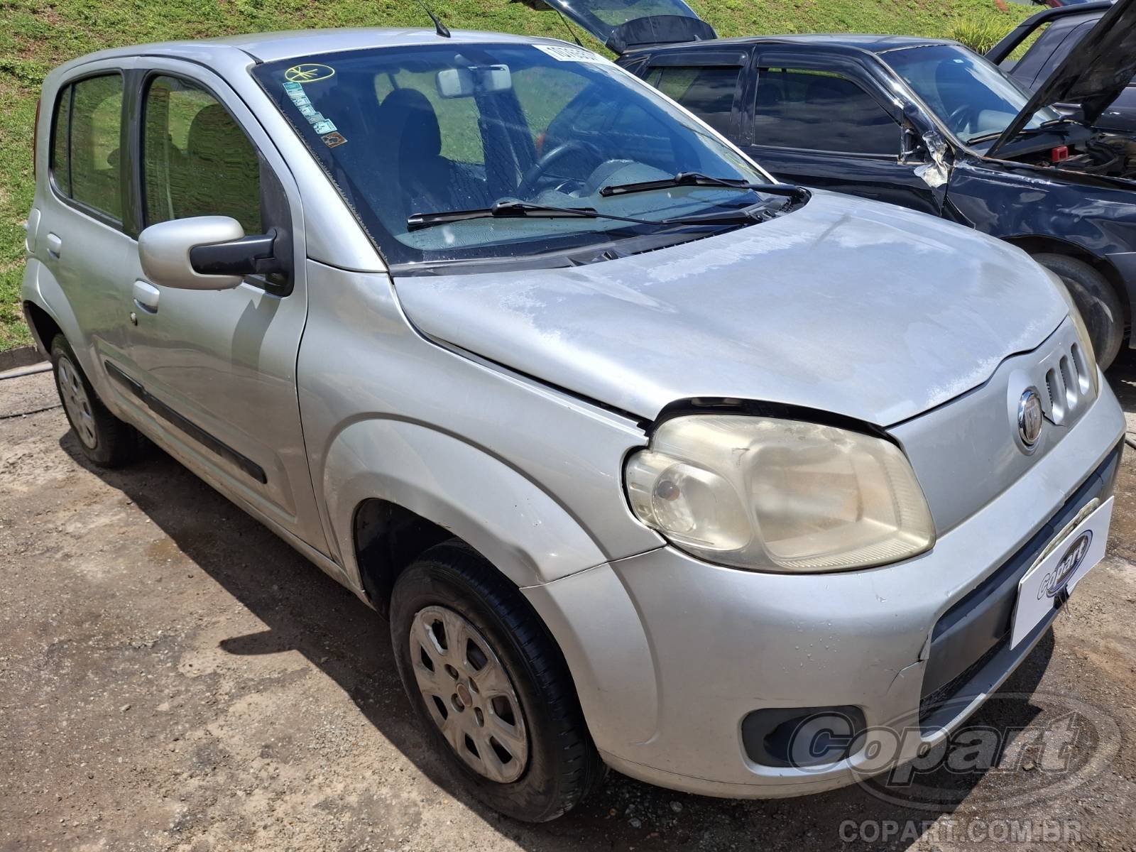 Veículo Fiat Uno Fiat Uno Vivace 1.0 Evo 2012 2012 em leilão
