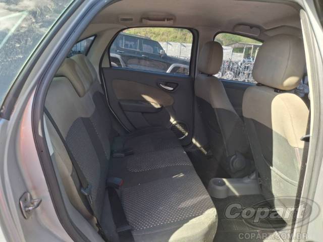2016 FIAT GRAND SIENA 