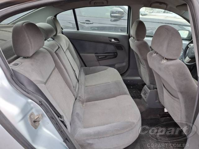 2011 CHEVROLET VECTRA 