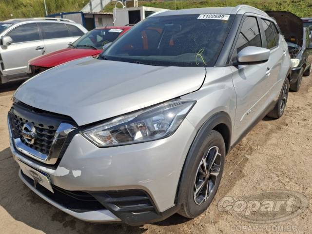 2020 NISSAN KICKS 