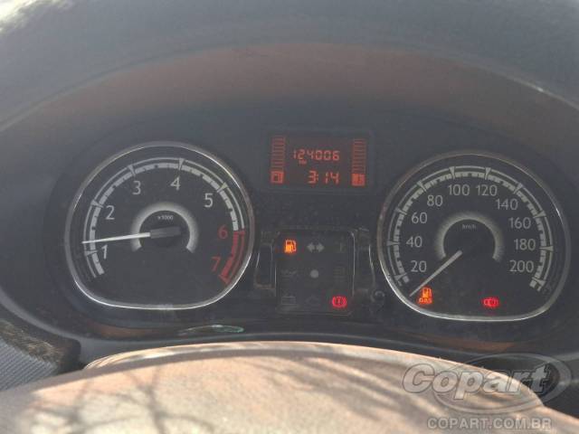 2014 RENAULT SANDERO 