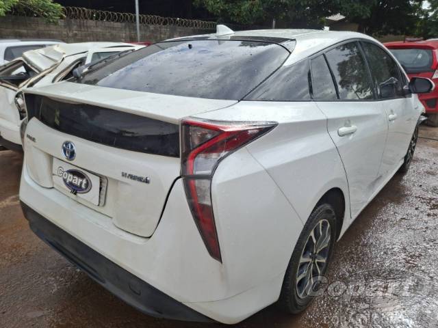 2018 TOYOTA PRIUS 