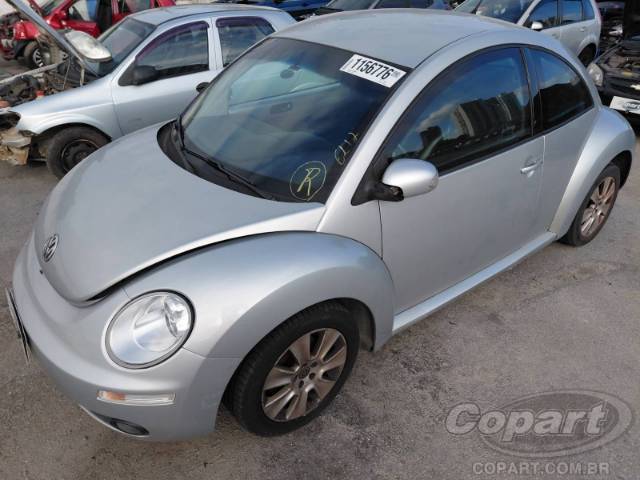 2008 VOLKSWAGEN NEW BEETLE 