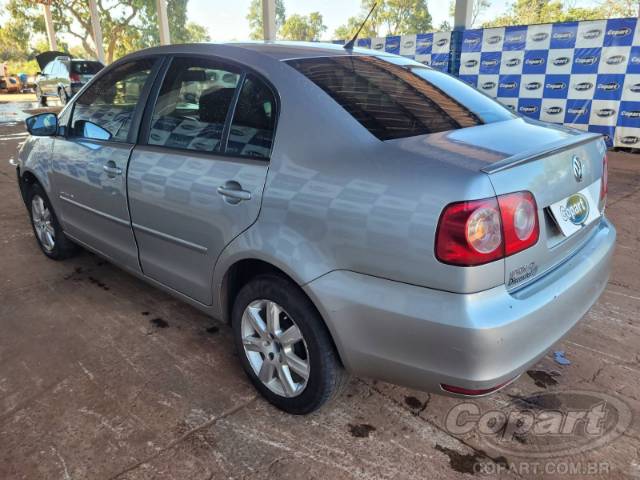 2013 VOLKSWAGEN POLO SEDAN 