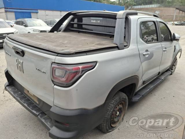 2021 FIAT STRADA CD 