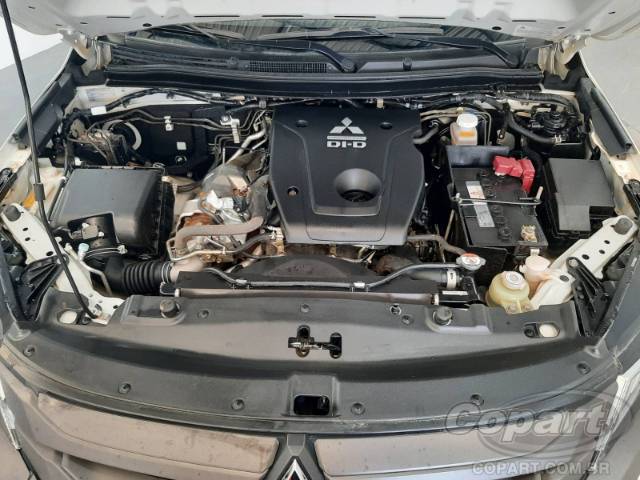 2025 MITSUBISHI L200 TRITON 